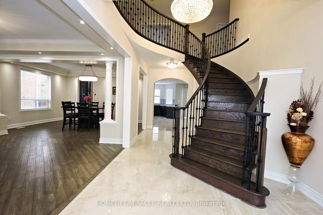 8 Nelly Crt, House detached with 5 bedrooms, 7 bathrooms and 7 parking in Brampton ON | Image 10