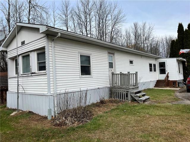 110 - 26 Salmon Side Road, House detached with 2 bedrooms, 1 bathrooms and 3 parking in Rideau Lakes ON | Card Image