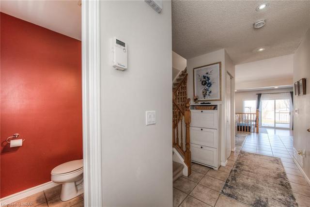 15 Mccurdy Road, House detached with 4 bedrooms, 2 bathrooms and null parking in Guelph ON | Image 39