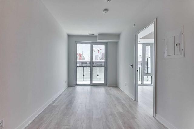 s560 - 180 Mill St, Condo with 2 bedrooms, 2 bathrooms and 0 parking in Toronto ON | Image 5