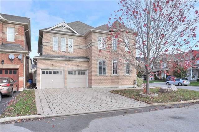 104 Smoothwater Terr, House detached with 4 bedrooms, 4 bathrooms and 4 parking in Markham ON | Image 2