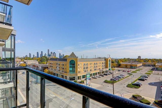 517 - 7 Smith Cres, Condo with 2 bedrooms, 1 bathrooms and 1 parking in Toronto ON | Image 10