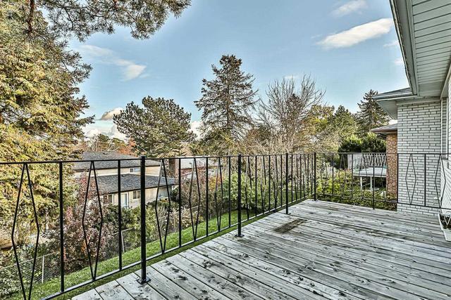 47 Warlock Cres, House detached with 4 bedrooms, 3 bathrooms and 6 parking in Toronto ON | Image 5