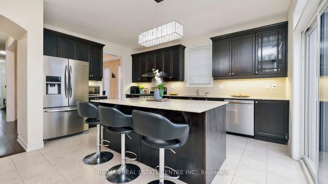 61 Heatherglen Dr, House detached with 4 bedrooms, 5 bathrooms and 6 parking in Brampton ON | Image 8