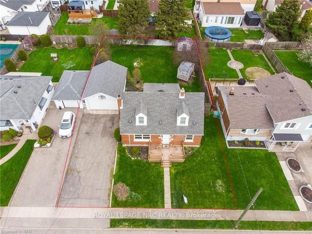 5885 Keith St, House detached with 3 bedrooms, 2 bathrooms and 6 parking in Niagara Falls ON | Image 21