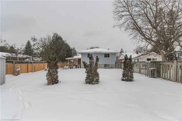 61 Stanley Avenue, House detached with 4 bedrooms, 2 bathrooms and 5 parking in Kitchener ON | Image 38