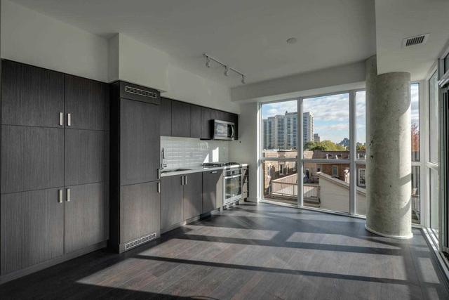 307 - 501 St Clair Ave W, Condo with 2 bedrooms, 2 bathrooms and 1 parking in Toronto ON | Image 7