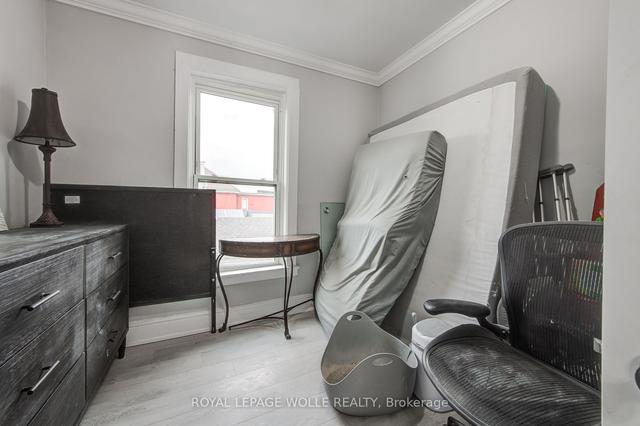 218 Catharine St N, House detached with 4 bedrooms, 2 bathrooms and 1 parking in Hamilton ON | Image 8