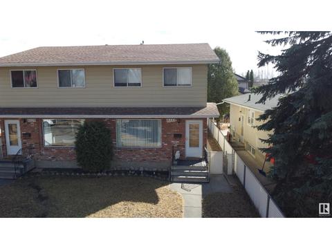 8331 80 Av Nw, House semidetached with 3 bedrooms, 2 bathrooms and null parking in Edmonton AB | Card Image