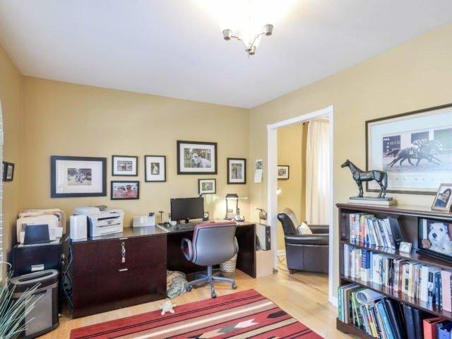 17 Strath Humber Crt, House detached with 4 bedrooms, 4 bathrooms and 4 parking in Toronto ON | Image 12
