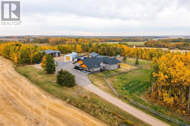 39041a Range Road 12, House detached with 4 bedrooms, 3 bathrooms and null parking in Red Deer County AB | Card Image