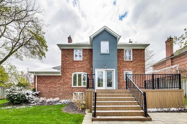 119 Burnhamthorpe Rd, House detached with 3 bedrooms, 2 bathrooms and 4 parking in Toronto ON | Image 26
