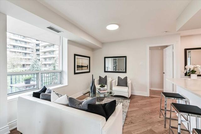 413 - 300 Balliol St, Condo with 2 bedrooms, 2 bathrooms and 1 parking in Toronto ON | Image 9