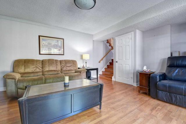 3647 Broomhill Cres, House detached with 3 bedrooms, 3 bathrooms and 4 parking in Mississauga ON | Image 5