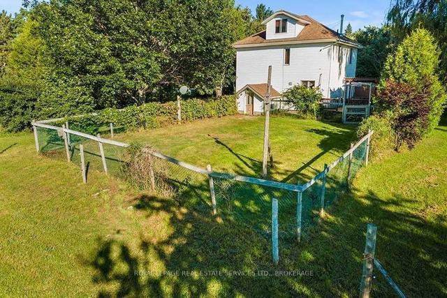 7011 Highway 6 Rd, House detached with 4 bedrooms, 2 bathrooms and 6 parking in Northern Bruce Peninsula ON | Image 25
