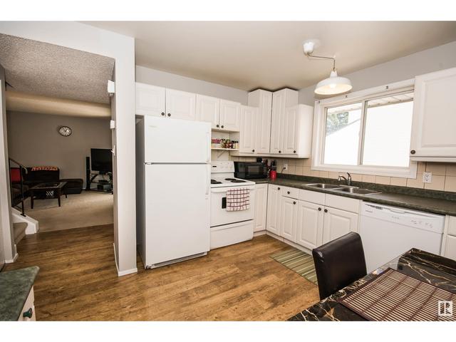 6 Woodvale Vg Nw, House attached with 3 bedrooms, 1 bathrooms and null parking in Edmonton AB | Image 14