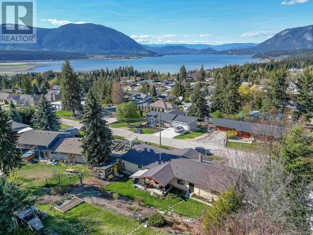 1880 2 Avenue Se, House detached with 4 bedrooms, 3 bathrooms and 6 parking in Salmon Arm BC | Image 73