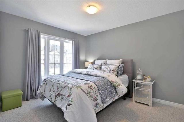 65 Southshore Cres, House attached with 3 bedrooms, 3 bathrooms and 1 parking in Hamilton ON | Image 24
