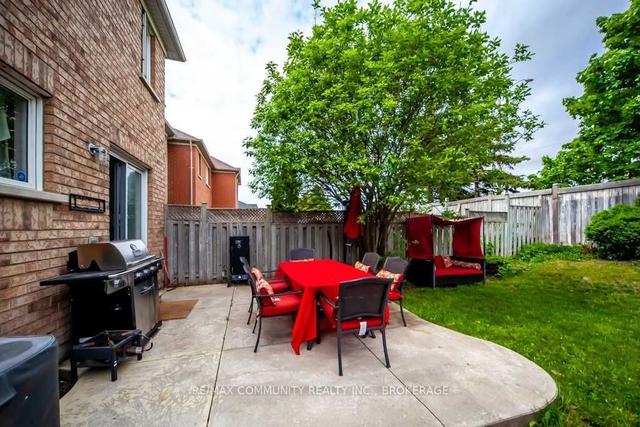 28 Summerdale Cres, House semidetached with 3 bedrooms, 4 bathrooms and 4 parking in Brampton ON | Image 29