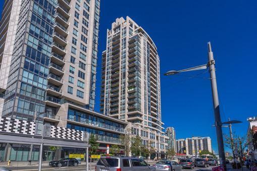 702 - 500 St Clair Ave W, Condo with 2 bedrooms, 2 bathrooms and 1 parking in Toronto ON | Image 1