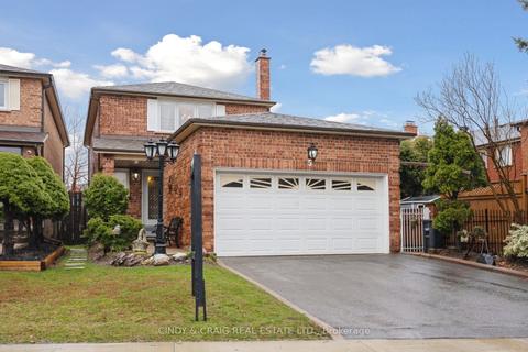 5 Perthshire St, House detached with 3 bedrooms, 4 bathrooms and 4 parking in Toronto ON | Card Image