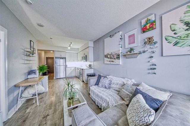 1806 - 15 Zorra St, Condo with 1 bedrooms, 1 bathrooms and 0 parking in Toronto ON | Image 6
