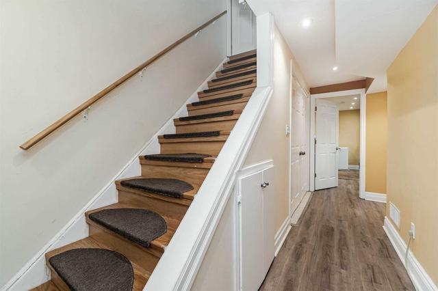102 Heathcliffe Sq, Townhouse with 3 bedrooms, 4 bathrooms and 2 parking in Brampton ON | Image 22