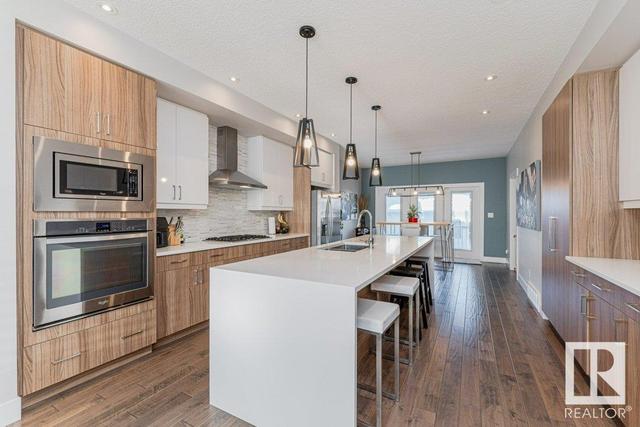 11424 71 Av Nw, House semidetached with 4 bedrooms, 3 bathrooms and null parking in Edmonton AB | Image 10
