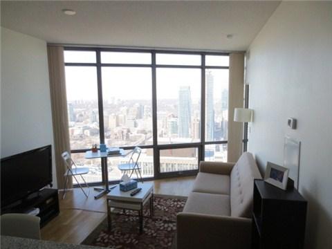 4404 - 832 Bay St, Condo with 1 bedrooms, 1 bathrooms and null parking in Toronto ON | Image 5