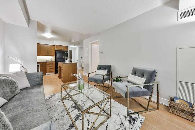 902 - 20 Blue Jays Way W, Condo with 1 bedrooms, 1 bathrooms and 0 parking in Toronto ON | Image 13