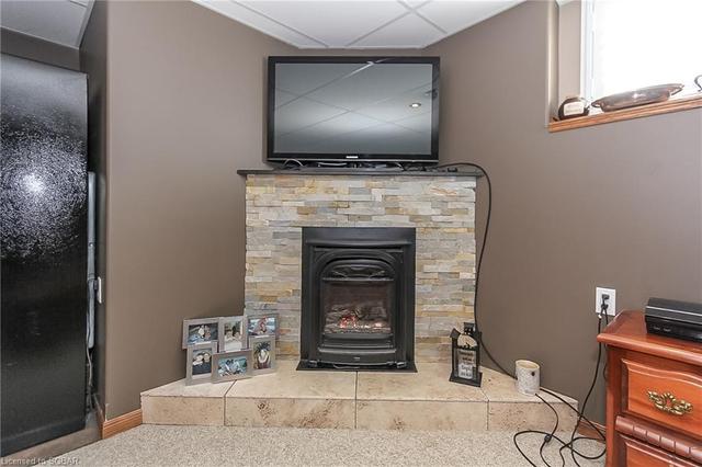 212 Aspen Ridge Drive, House detached with 3 bedrooms, 2 bathrooms and 4 parking in Clearview ON | Image 22