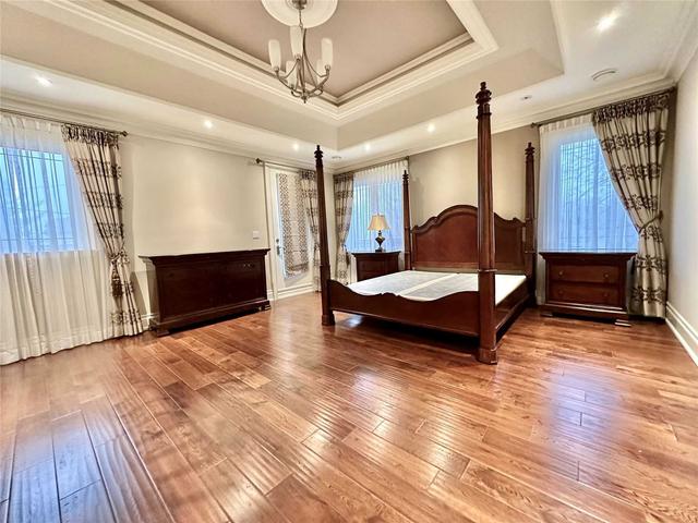 11 Gwendolen Cres, House detached with 4 bedrooms, 8 bathrooms and 6 parking in Toronto ON | Image 11