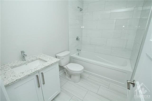 2395 Watson Crescent, House detached with 2 bedrooms, 2 bathrooms and 5 parking in Cornwall ON | Image 19