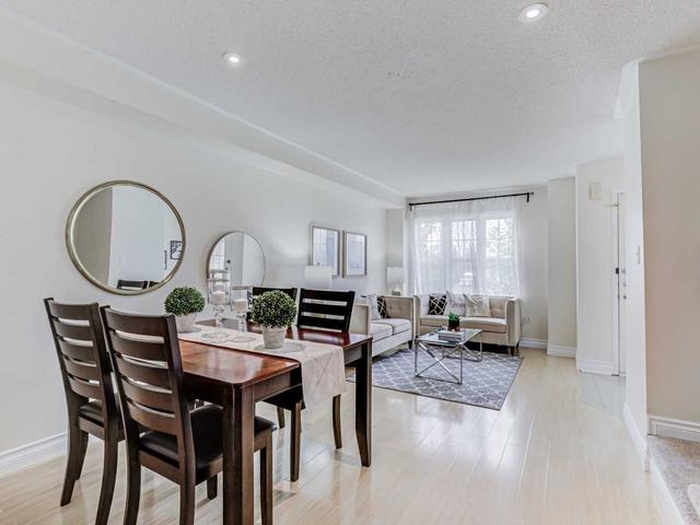 8941 Yonge St, House attached with 3 bedrooms, 3 bathrooms and 2 parking in Richmond Hill ON | Image 30