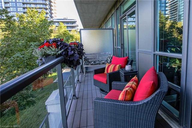 th 5 - 2230 Lake Shore Blvd W, Townhouse with 3 bedrooms, 3 bathrooms and 2 parking in Toronto ON | Image 9