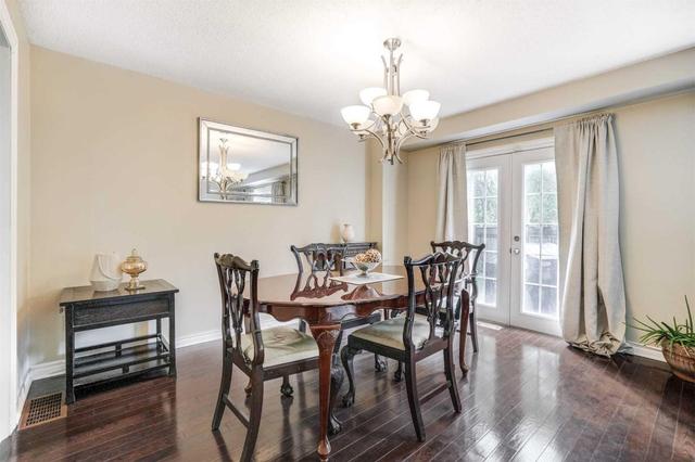 24 Carnelly Cres, House detached with 3 bedrooms, 3 bathrooms and 4 parking in Ajax ON | Image 7