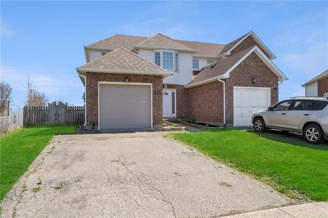 115 Devine Crescent, House semidetached with 5 bedrooms, 2 bathrooms and 1 parking in Thorold ON | Image 2