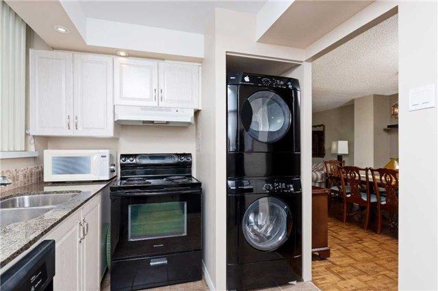 1806 - 3700 Kaneff Cres, Condo with 1 bedrooms, 1 bathrooms and null parking in Mississauga ON | Image 15