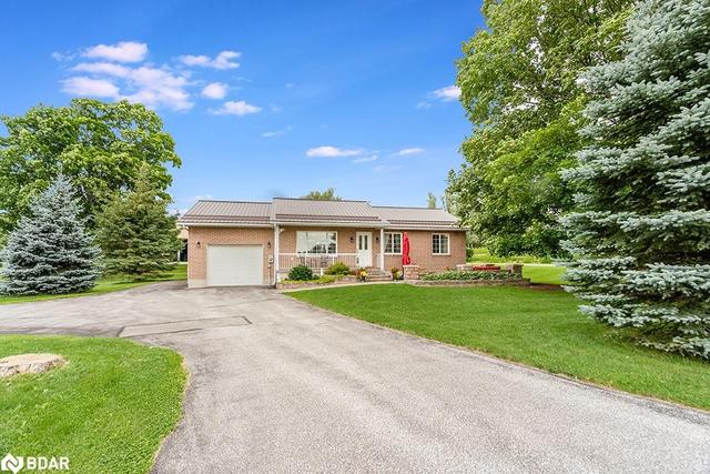 9289 Highway 12, House detached with 2 bedrooms, 1 bathrooms and null parking in Oro Medonte ON | Image 1