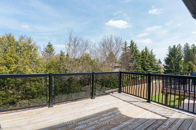 71 Laverty Cres, House detached with 3 bedrooms, 4 bathrooms and 6 parking in Orangeville ON | Image 23