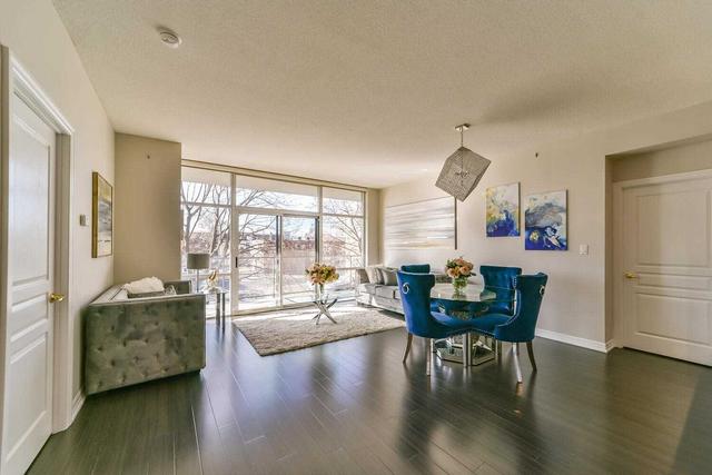 204 - 70 Port St E, Condo with 2 bedrooms, 2 bathrooms and 2 parking in Mississauga ON | Image 1