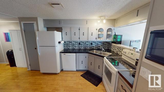 14 - 5302 52 St, Home with 3 bedrooms, 1 bathrooms and null parking in Drayton Valley AB | Image 5