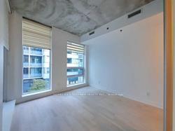 304 - 20 Gladstone Ave, Condo with 2 bedrooms, 2 bathrooms and 1 parking in Toronto ON | Image 11
