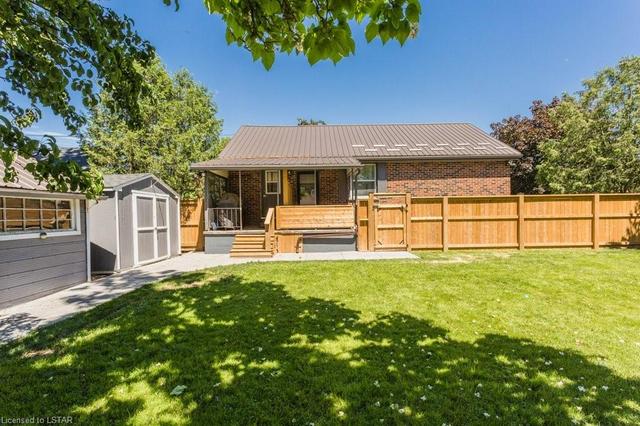 341 Vancouver Street, House detached with 4 bedrooms, 0 bathrooms and null parking in London ON | Image 40