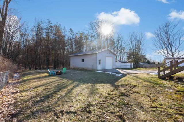 136 Robert St E, House detached with 3 bedrooms, 2 bathrooms and 10 parking in Penetanguishene ON | Image 18