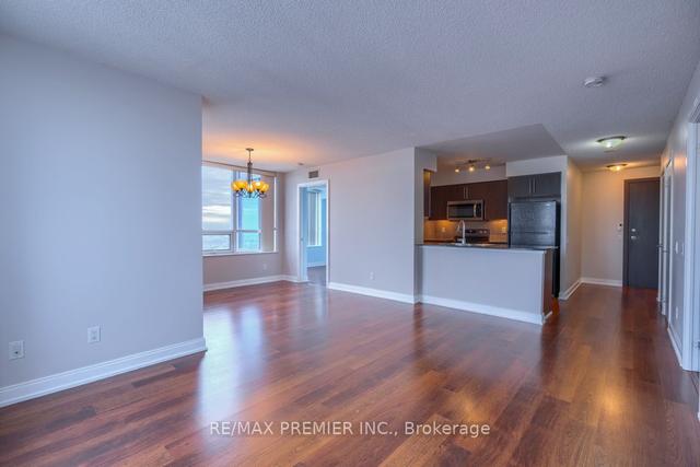 2433 - 35 Viking Lane, Condo with 2 bedrooms, 2 bathrooms and 1 parking in Toronto ON | Image 5