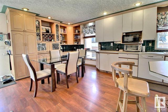 6723 187 St Nw, House detached with 4 bedrooms, 1 bathrooms and null parking in Edmonton AB | Image 3