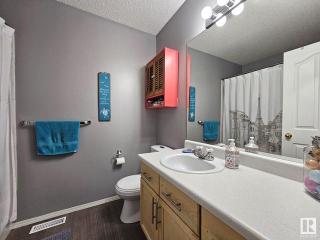 3744 49 Av, House detached with 4 bedrooms, 2 bathrooms and null parking in Drayton Valley AB | Image 26