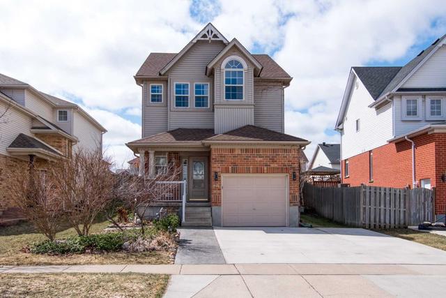 713 Mortimer Dr, House detached with 3 bedrooms, 3 bathrooms and 3 parking in Cambridge ON | Image 1