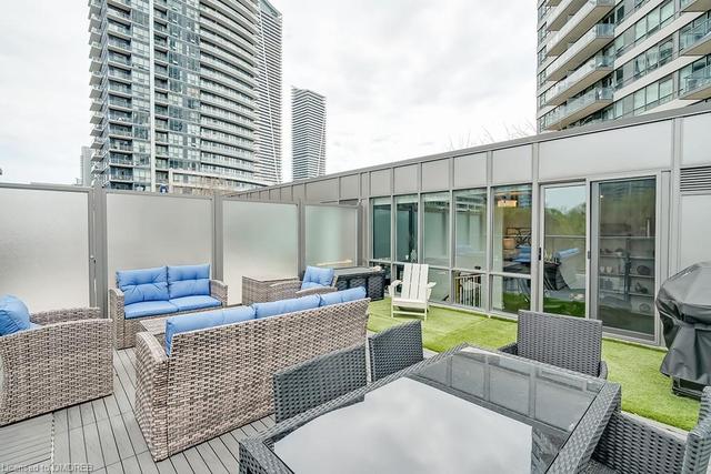 th5 - 2230 Lake Shore Boulevard W, House attached with 3 bedrooms, 2 bathrooms and 2 parking in Toronto ON | Image 22